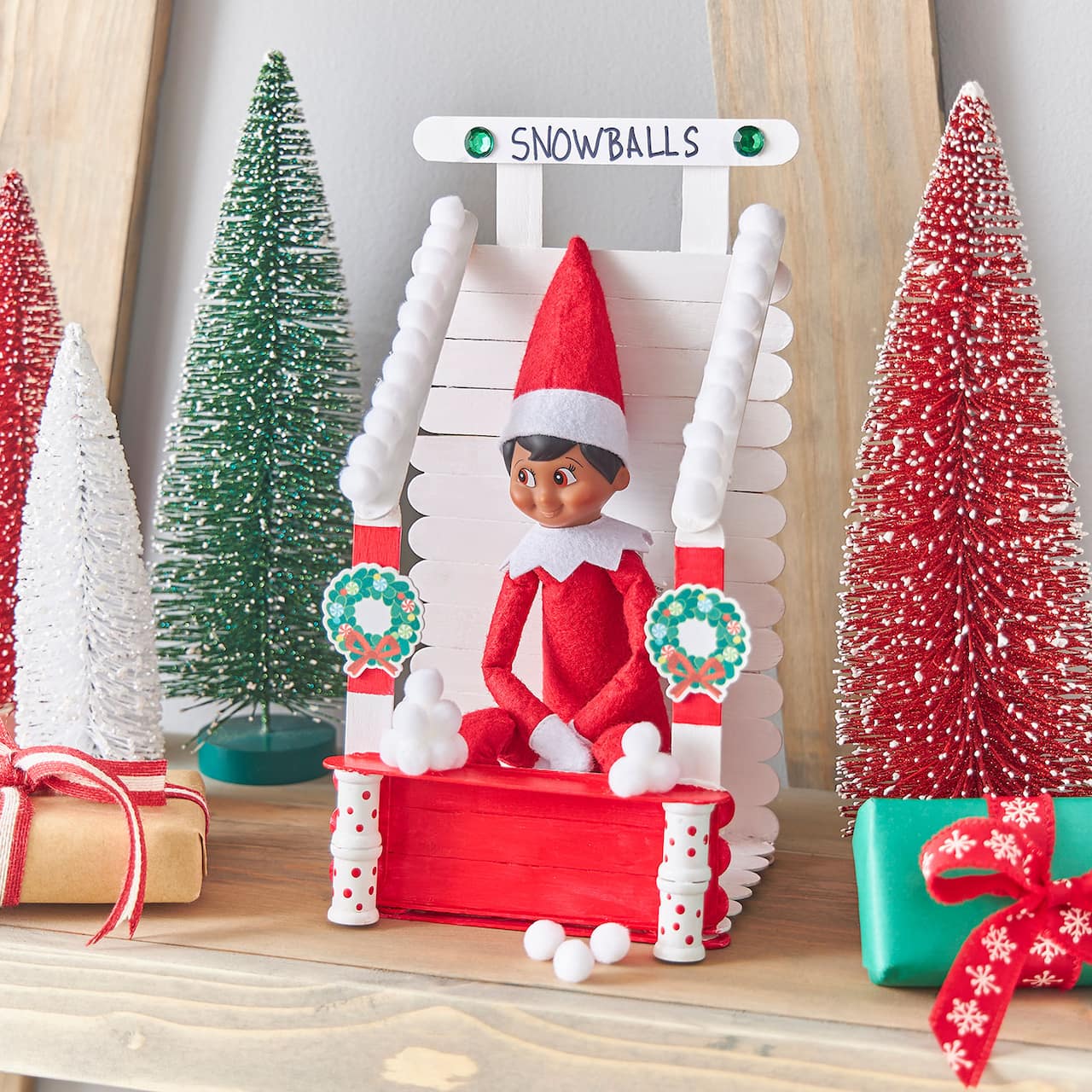 Elf on the Shelf® Craft Stick Snowball Stand